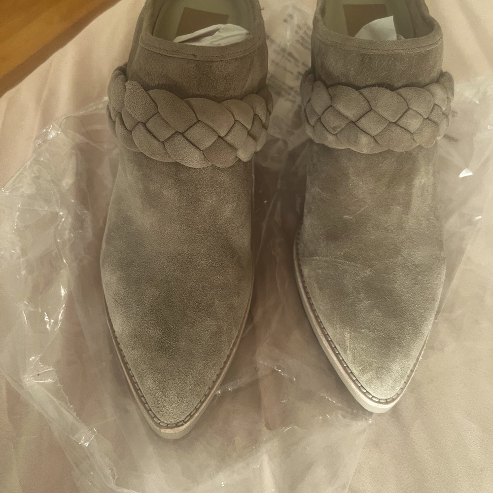 Suede leather upper mules